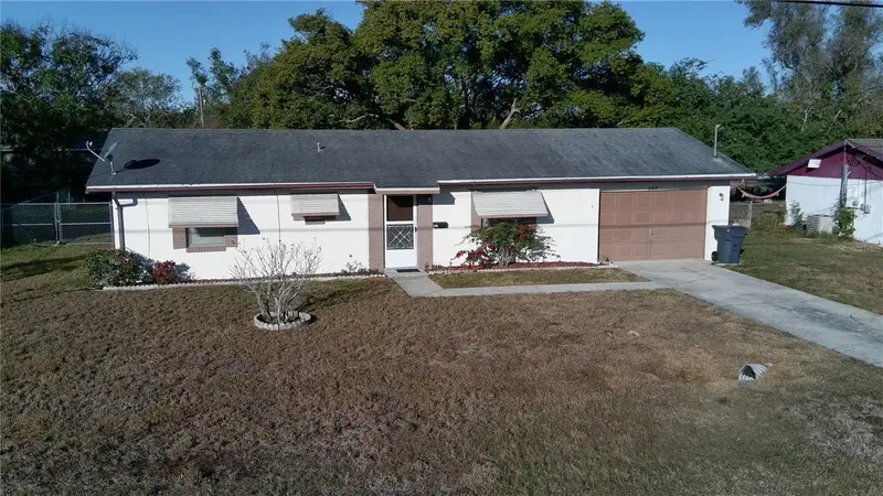 147 Evergreen Dr, FL