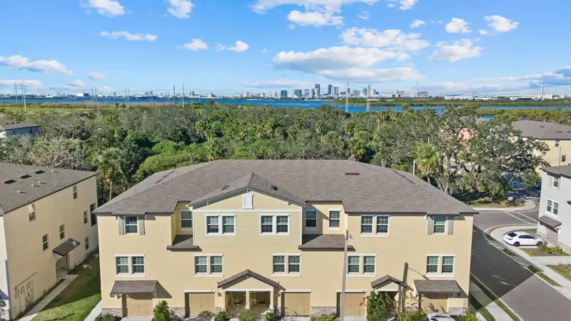 809 Tennyson Mill Cir, FL