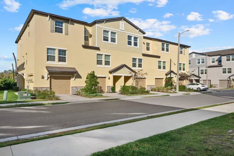809 Tennyson Mill Cir, FL