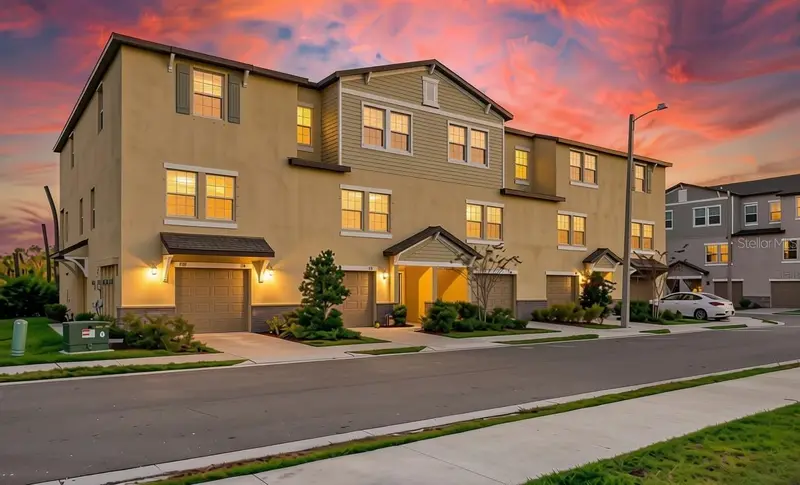 809 Tennyson Mill Cir, FL