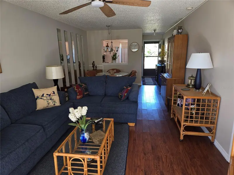 4638 Lake Blvd #E, FL