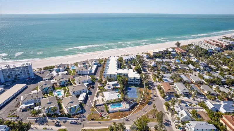 5608 Gulf Dr #114, FL