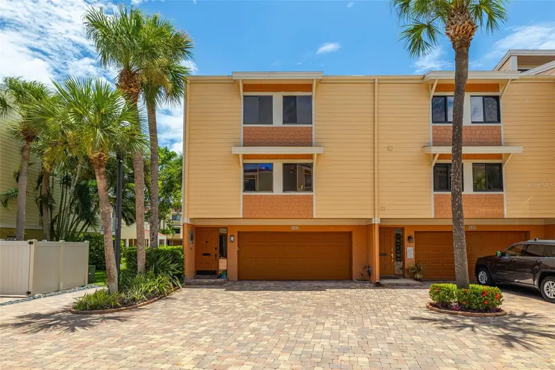 533 Sandy Hook Rd, FL
