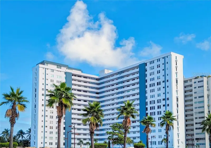 4327 Isla Verde Ave #Ph 1506, PR