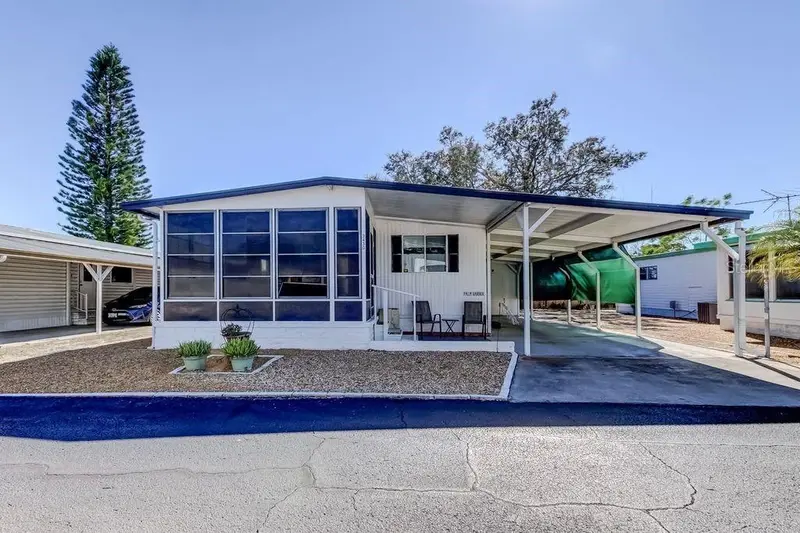3430 Tiki Dr, FL