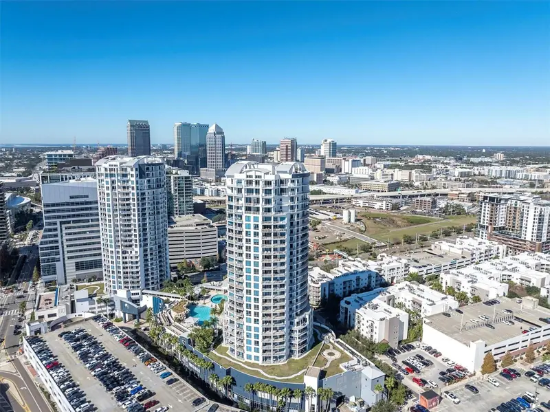 1209 E Cumberland Ave #804, FL