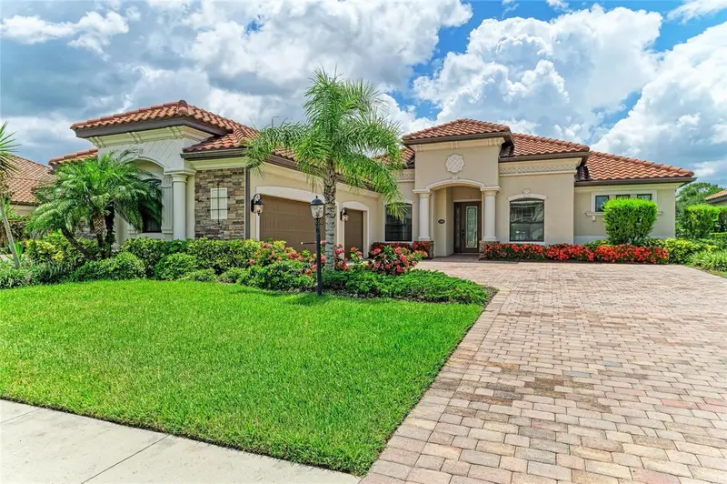 13819 Swiftwater Way, FL