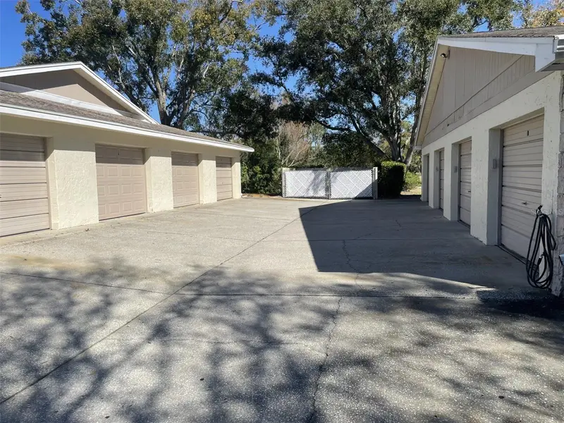 1084 Dunrobin Dr #D, FL