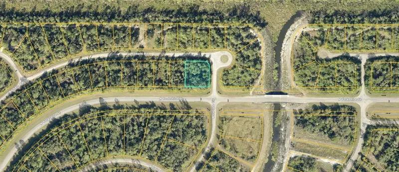Whiptree Cir, FL