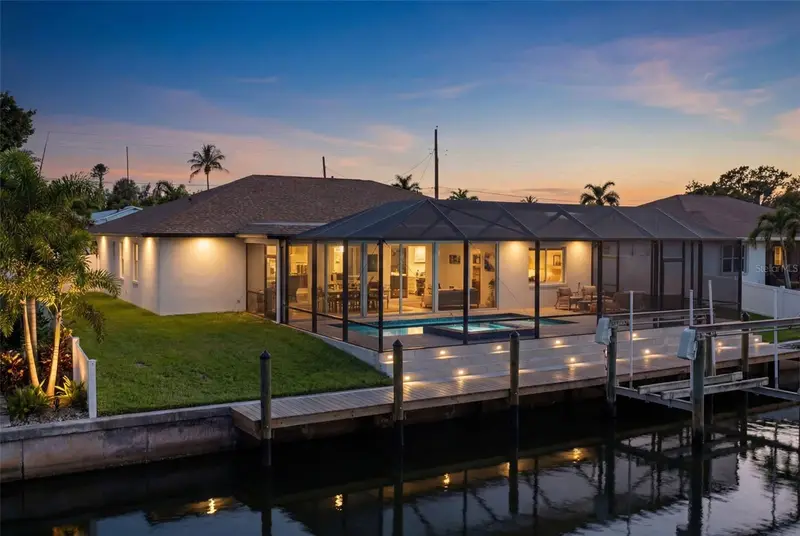 4119 Royal Palm Dr, FL