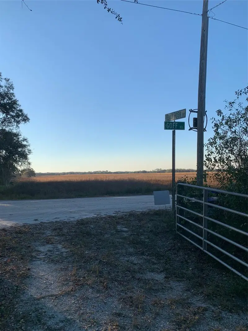 49 Fenny Bosk Trl, FL