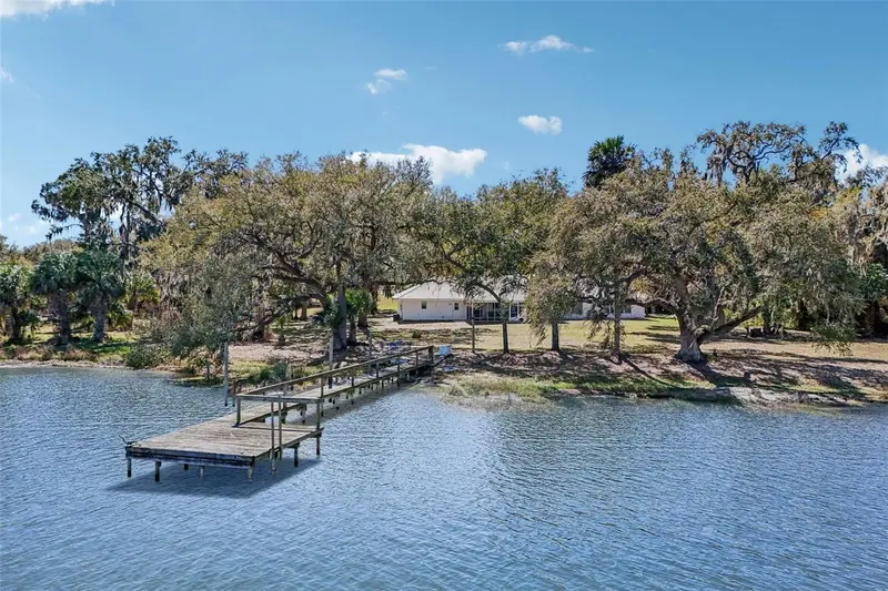 37048 County Road 452, FL