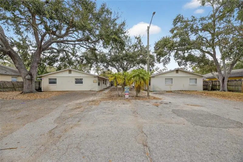 3735 141st Pl, FL