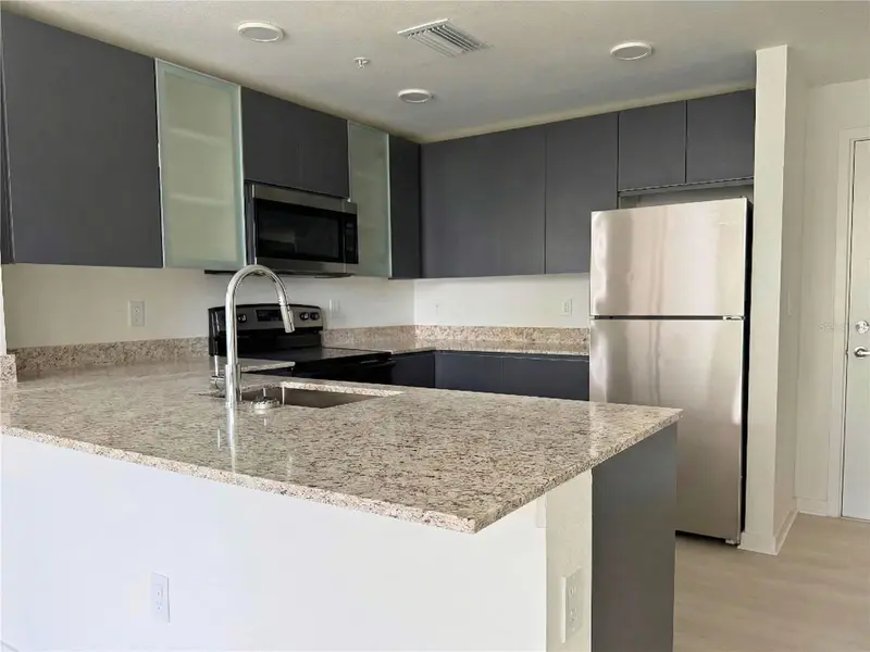 5592 Pga Blvd #304, FL