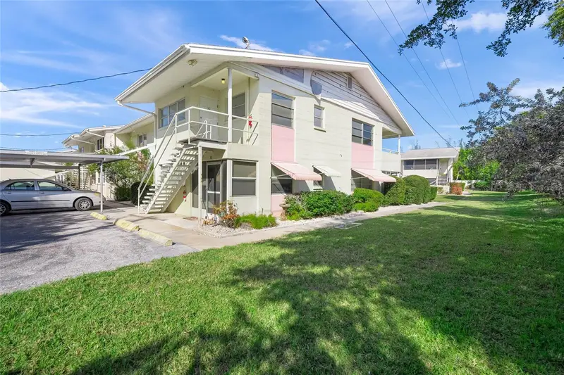 2507 Beneva Rd #10, FL