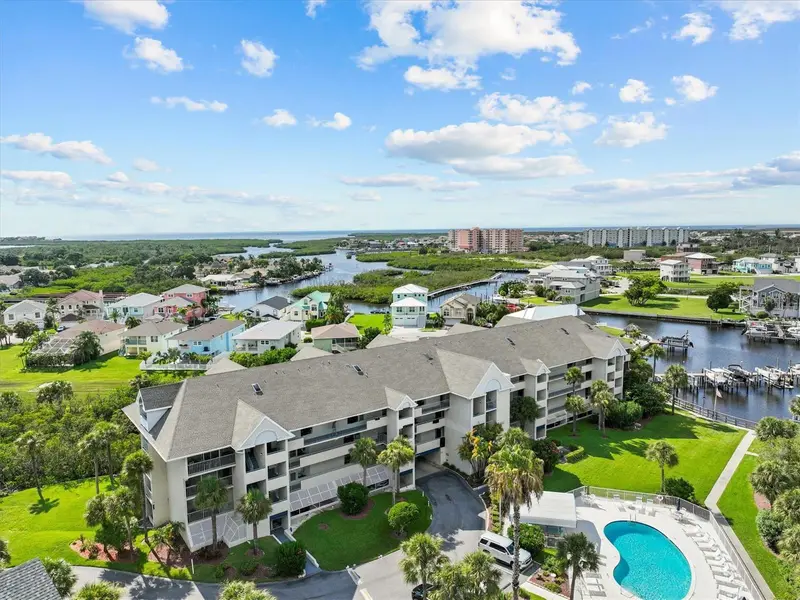 5537 Sea Forest Dr #307, FL