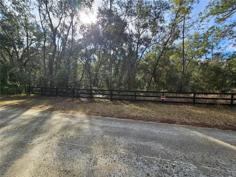 Rosehill Dr, FL