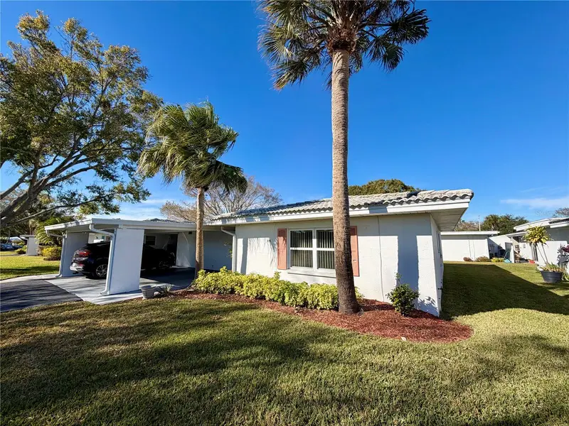 515 Cameo Dr, FL