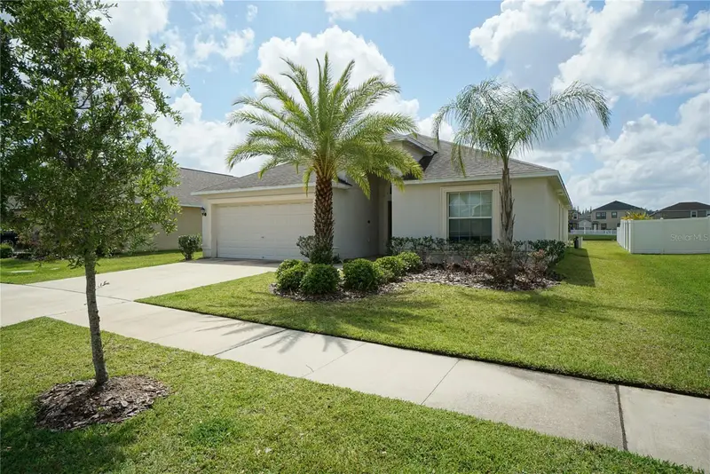 12337 Ballentrae Forest Dr, FL