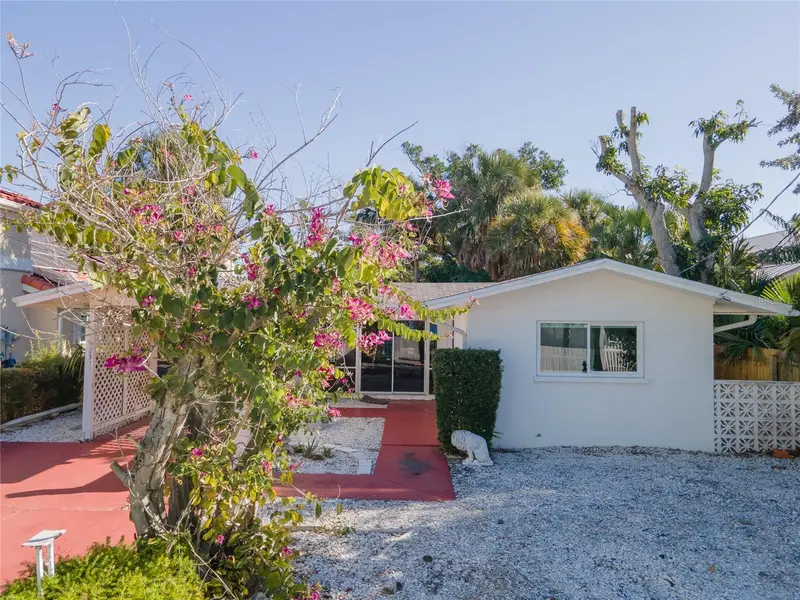 2316 Canasta Dr, FL