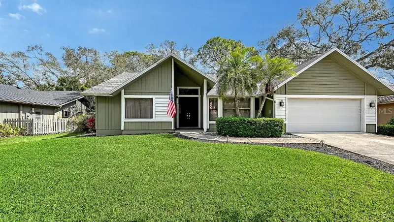721 Forestview Dr, FL