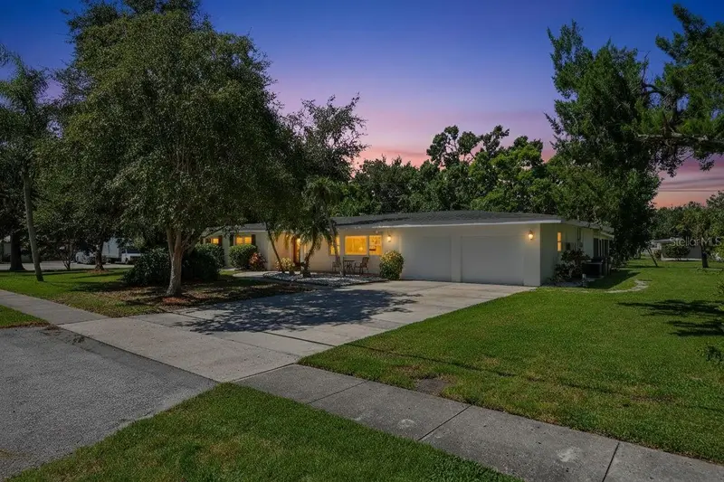 4808 Riverwood Ave, FL