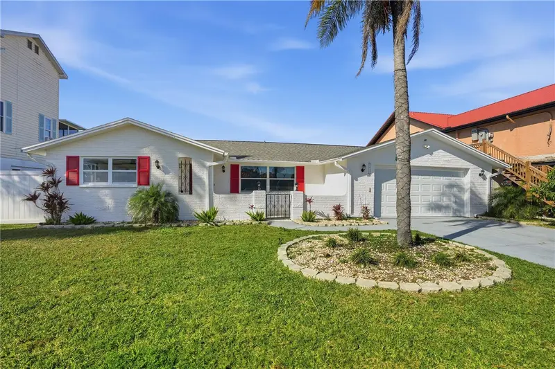 9837 Island Harbor Dr, FL