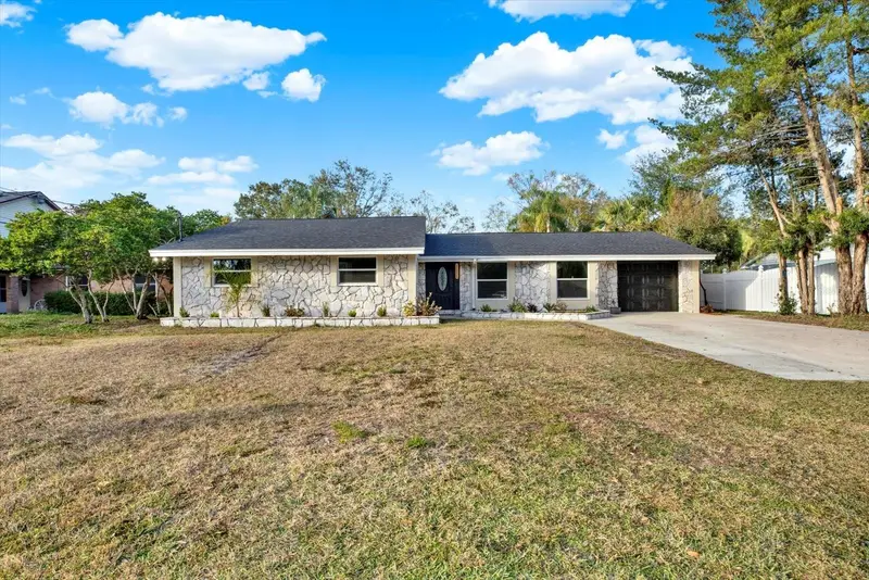 18803 Tracer Dr, FL
