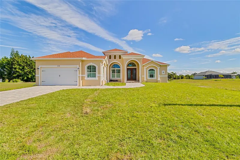 238 W Pine Valley Ln, FL