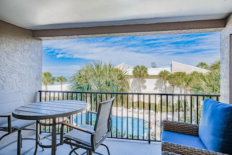 3210 Gulf Blvd #307, FL