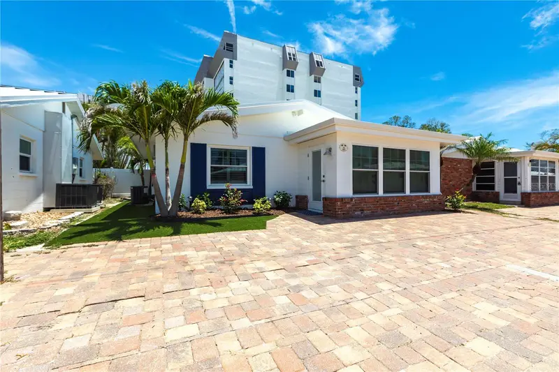6020 Midnight Pass Rd #39, FL