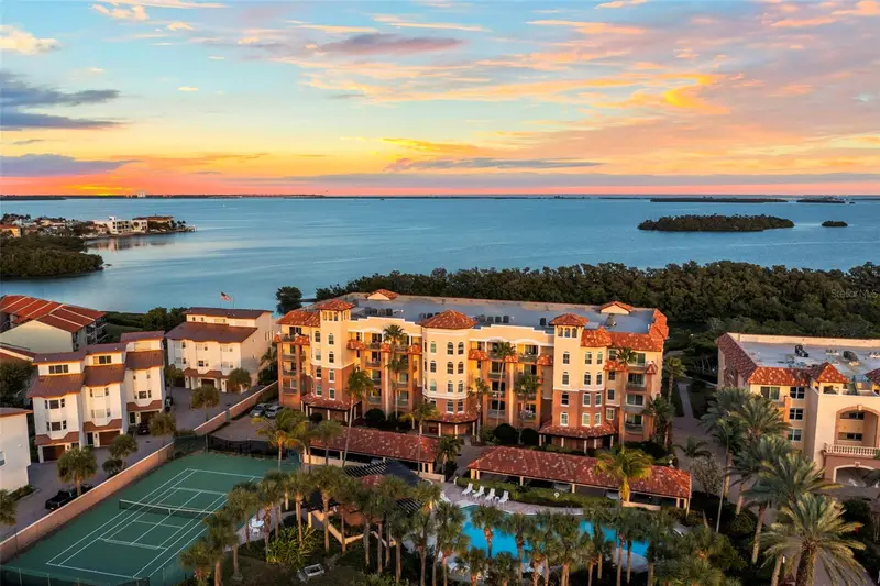 1645 Pinellas Bayway S #B2, FL