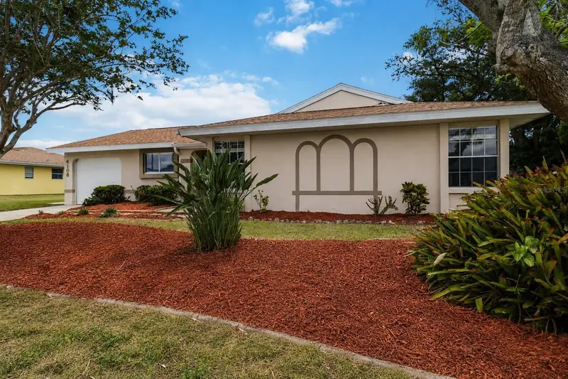 4108 Abbotsford St, FL