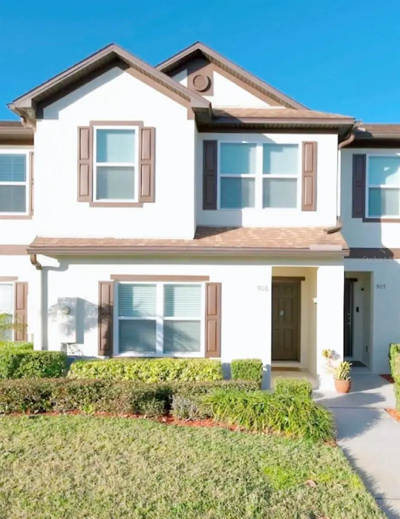 600 Northern Way #906, FL