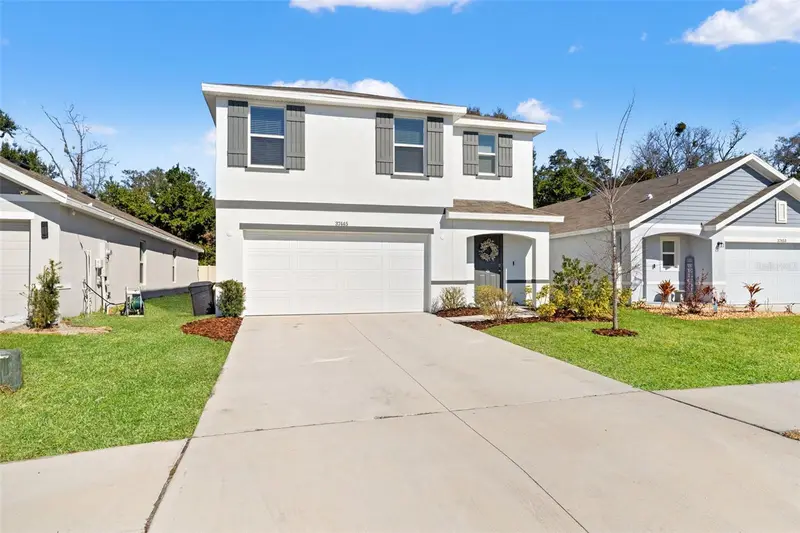37445 Sharks Eye Ln, FL