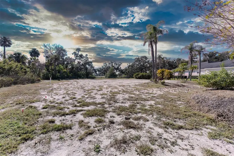 3001 Wilderness Blvd E, FL