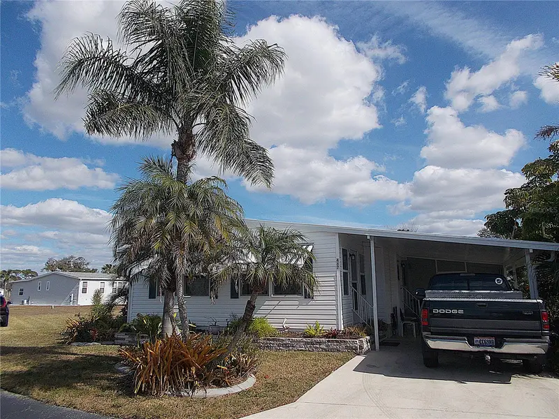 467 Boxwood Dr, FL