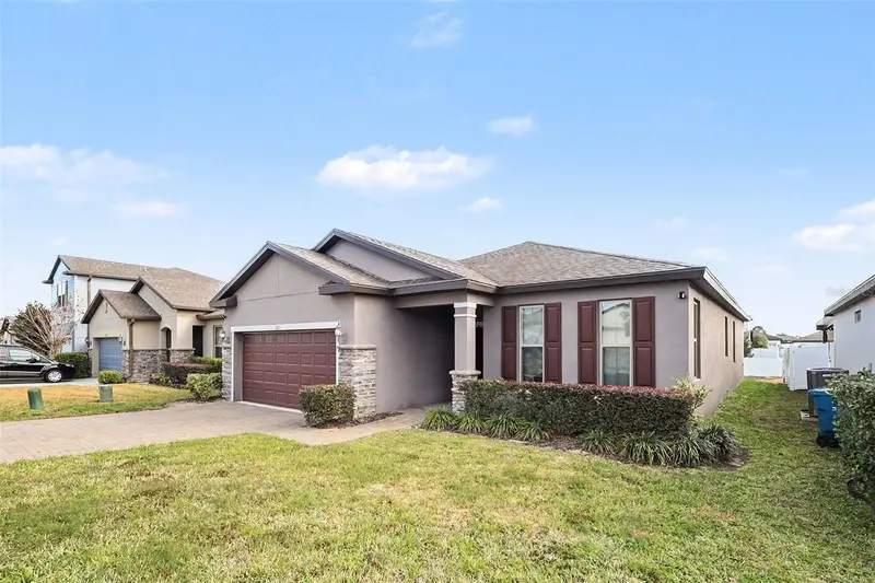 213 Citrus Isle Loop, FL