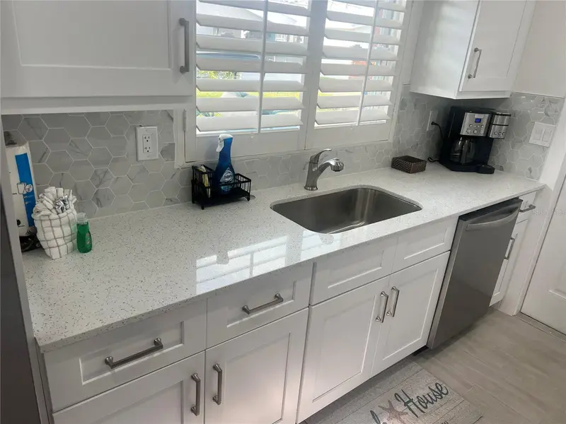 6020 Midnight Pass Rd #51, FL