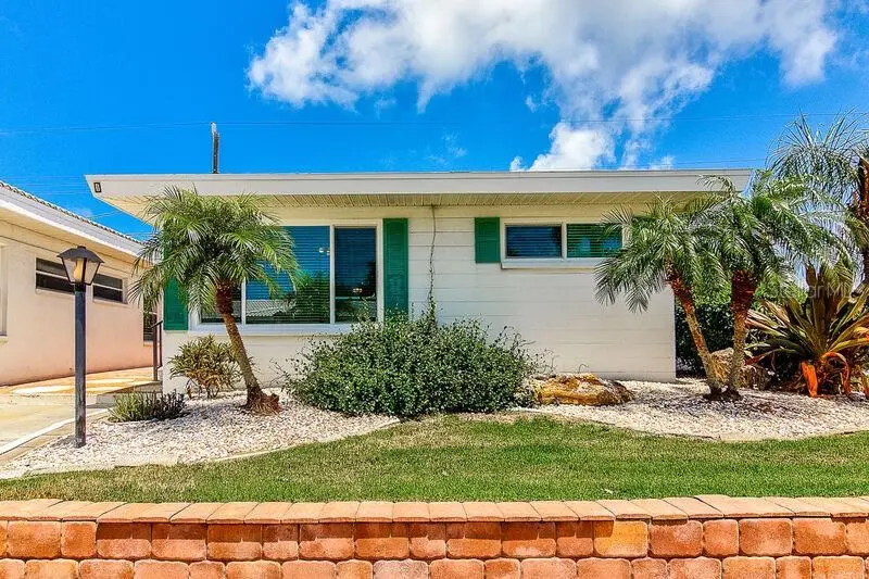 6020 Midnight Pass Rd #1, FL