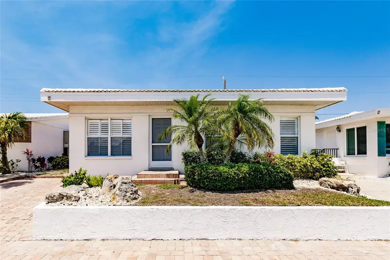 6020 Midnight Pass Rd #2, FL