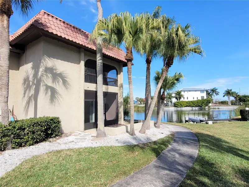 1005 S Bayshore Blvd #102, FL