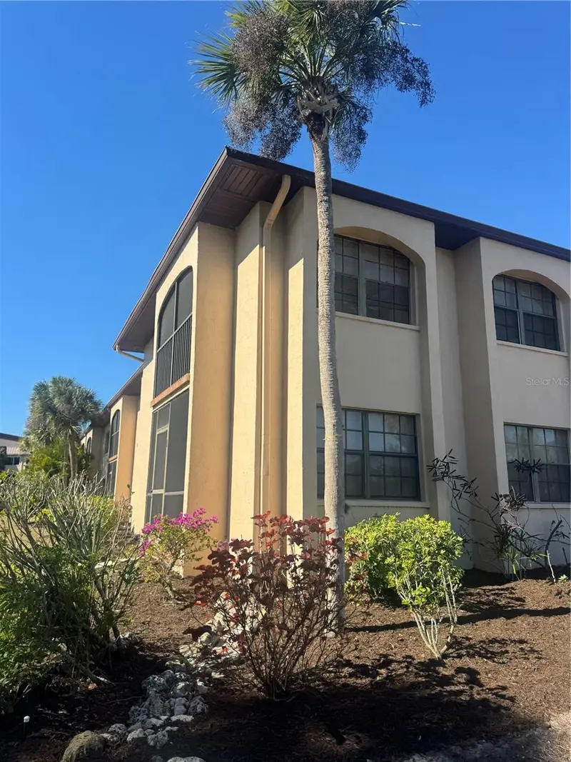23465 Harborview Rd #201, FL