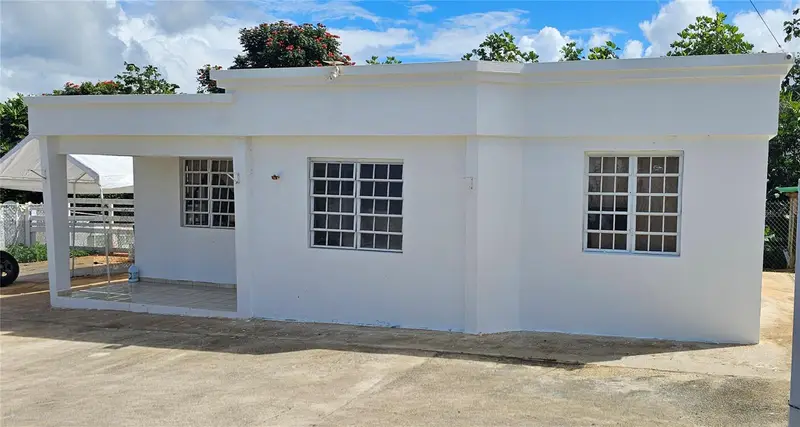 139 Calle Begonia Road 782 Km 7.9, PR