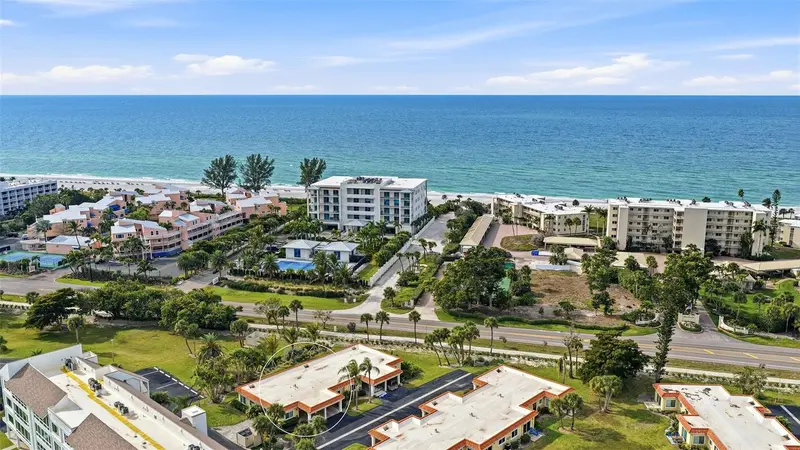 4720 Gulf Of Mexico Dr #Villa 2, FL