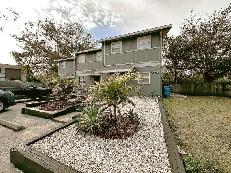 1713 Azalea Ct #A, FL