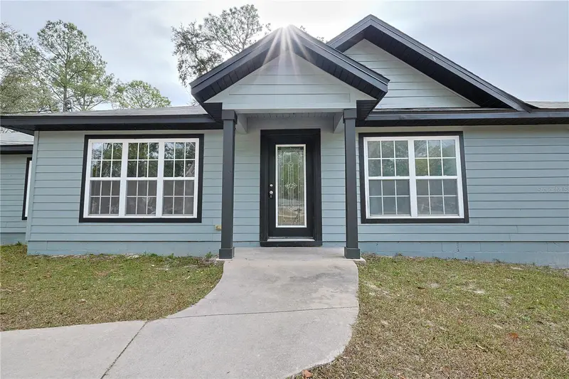 182 Sw Bambi Ln, FL