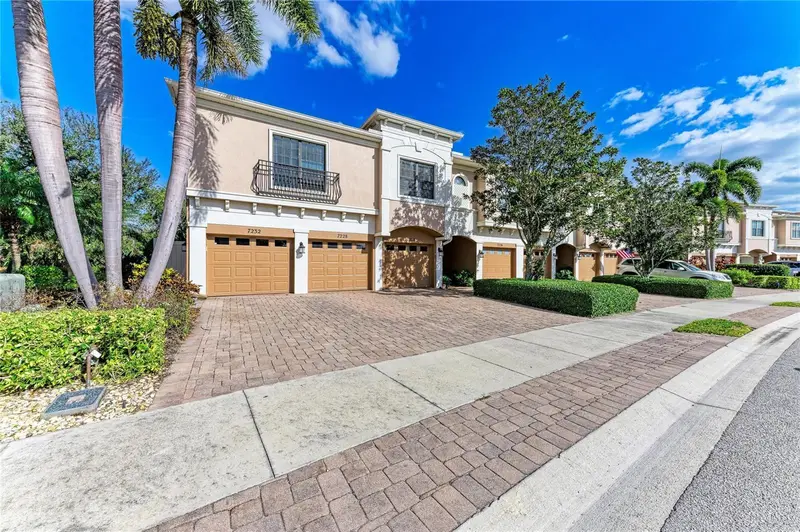 7230 Hamilton Rd #297, FL