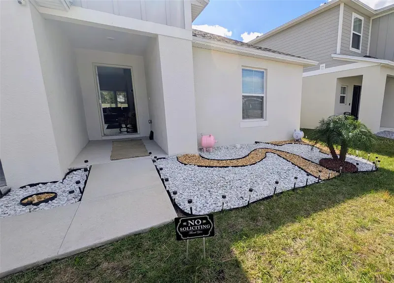 5365 Maddie Dr, FL