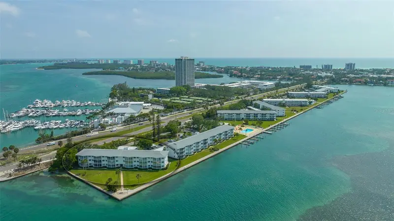 777 John Ringling Boulevard, FL